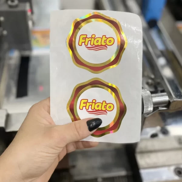 Rótulos Bopp com acabamento Hot Stamping Personalizados 7x7 - Image 4